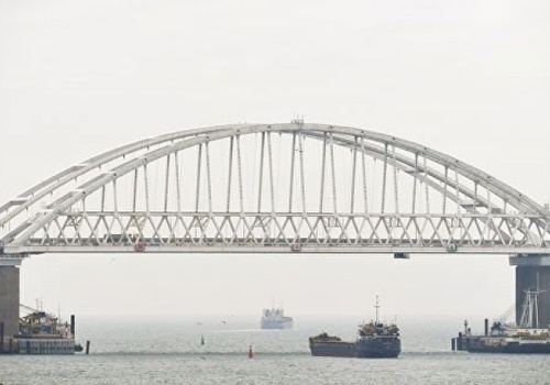 Украинский генерал придумал, как кораблям ВМС прорваться через Керченский пролив