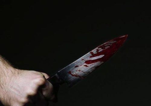 Резал ножом и бил табуретом: в Симферополе мужчина жестоко убил соседа