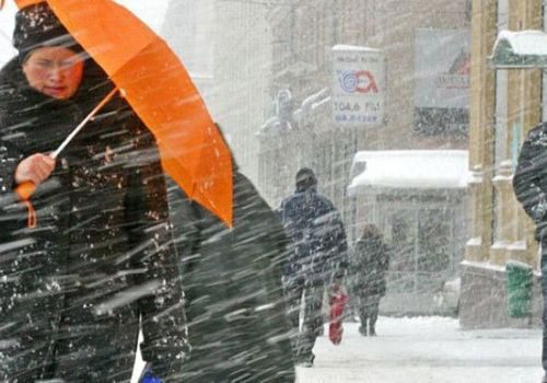 Ветер 20-25 м/с и снег: Крыму объявлено экстренное предупреждение