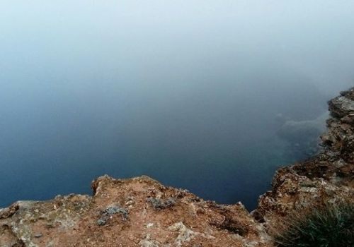 Севастопольцы засняли окутавший город туман - фото, видео
