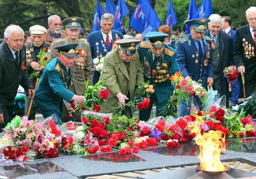 В Крыму к 9 мая ветеранам Великой Отечественной войны увеличат единоразовые денежные выплаты