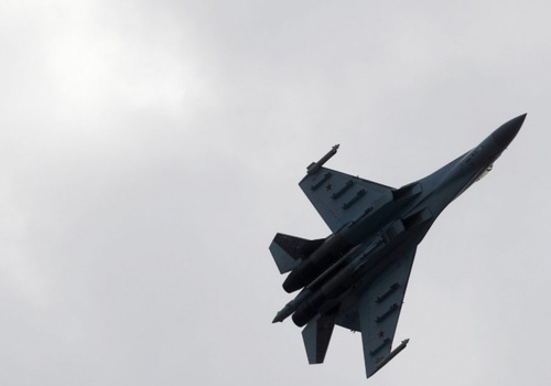 Над Черным морем Су-27 пошел на перехват американского самолета-разведчика