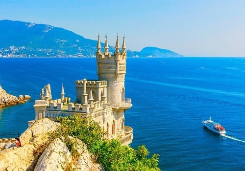 В Крыму выявили 7 сайтов, продававших путевки в несуществующие пансионаты