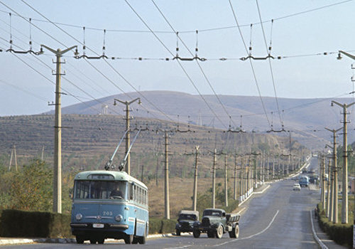 В Крыму пассажиров троллейбуса перевозил водитель, находившийся под "кайфом"