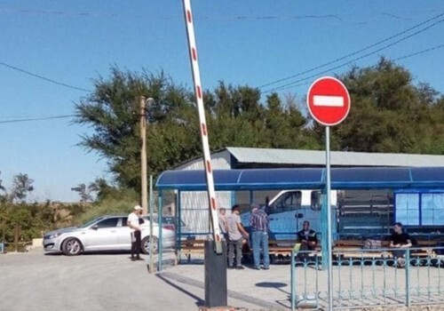 В Крыму установили дополнительный пункт пропуска по пути к админгранице