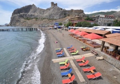 Российских туристов обманывают: в Крыму развелись отели-призраки