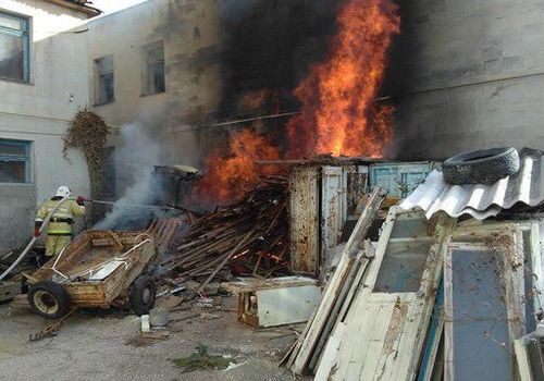 В Крыму чуть не взорвался газопровод из-за пожара