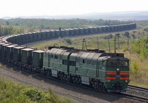 Названа дата отправления первых грузовых поездов по Крымскому мосту