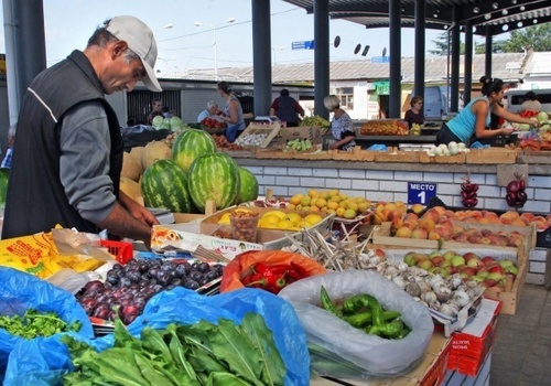 Путин распорядился насчёт рынков Крыма