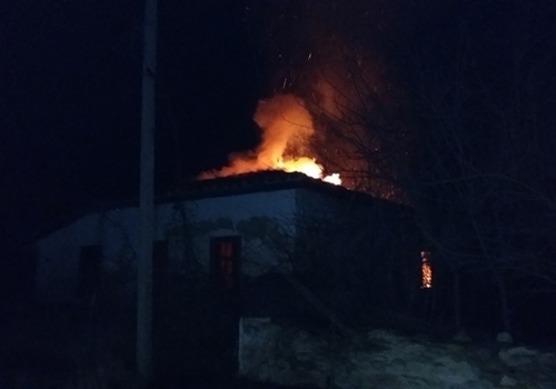 В Крыму на пожаре заживо сгорели два человека