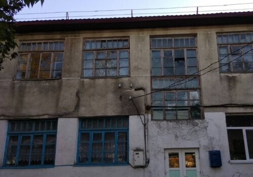Крымчане вынуждены водить детей в разваливающиеся детские сады
