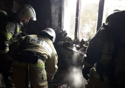 В Крыму из горящей пятиэтажки эвакуировали десять человек ФОТО
