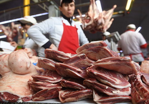 Власти предупредили о росте цен на мясо в Крыму