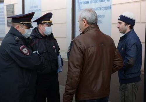 Крымчане активно сообщают о соседях, нарушающих режим самоизоляции