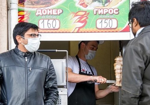 Торговые точки и парикмахерские откроют в Крыму после майских праздников
