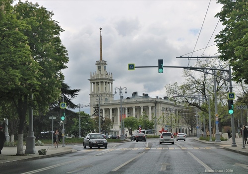 Снимки «до» и «после»: в Сети сравнили Севастополь 2014 и 2020 годов