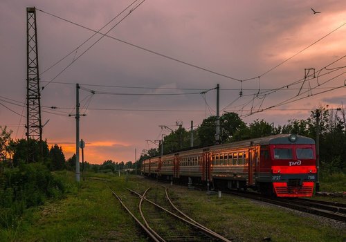 Дополнительные пригородные поезда запустят в Крыму: расписание