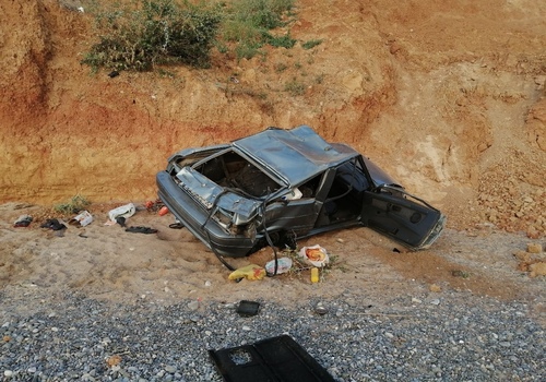 На пляж в Крыму рухнул автомобиль ФОТО