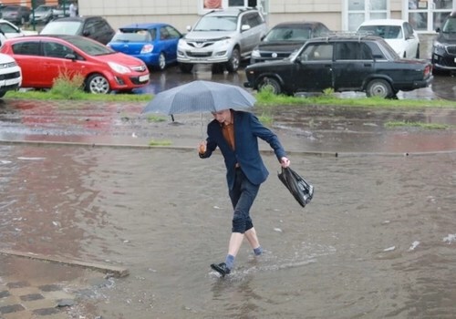 В Крыму 29 и 30 сентября пройдут сильные дожди с грозами и градом