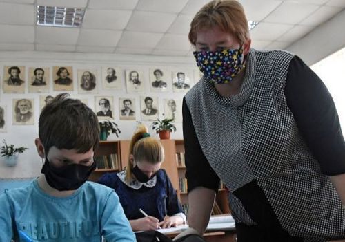 Отправят ли школьников Крыма двойные каникулы, как в Москве - власти