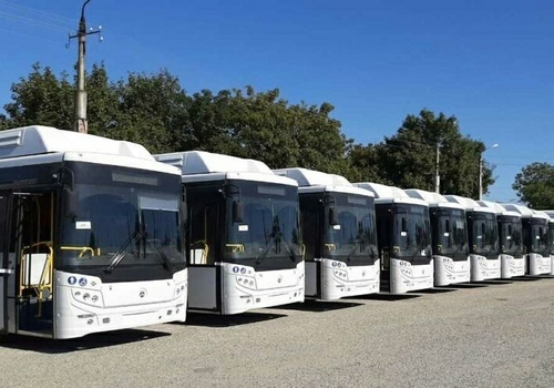 Купленные на деньги Москвы автобусы начнут выходить на маршруты Крыма со следующей недели