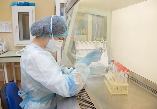 За сутки в Крыму обнаружили 225 случаев коронавируса