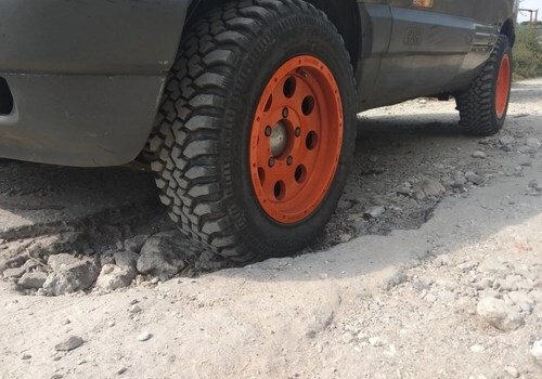 Штрафовать за отсутствие зимней резины на машине в Крыму не будут