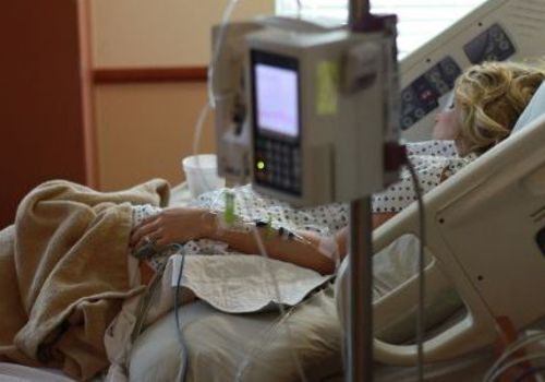 Дополнительные койки для больных COVID и пневмонией развёрнуты в Крыму