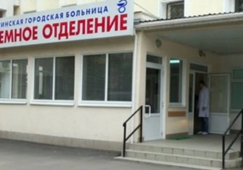 Врачам ялтинского ковидного госпиталя задержали «путинские» выплаты