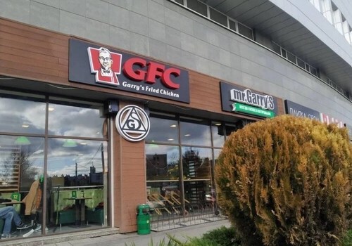 В Крыму открыли кафе-двойник «KFC»