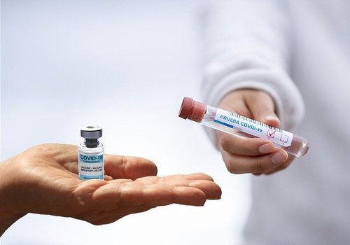 Минздрав Крыма разъяснил условия вакцинации от коронавируса