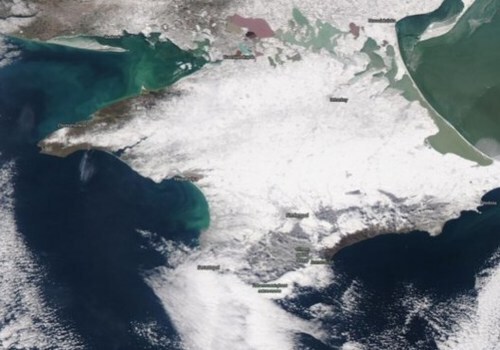 В интернете появилось фото заснеженного Крыма, вид из космоса