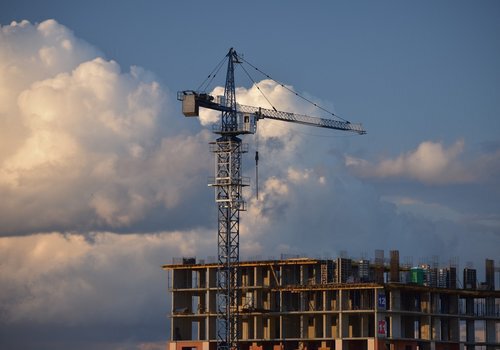 В Крыму построят три новых жилищных комплекса и два коттеджных посёлка