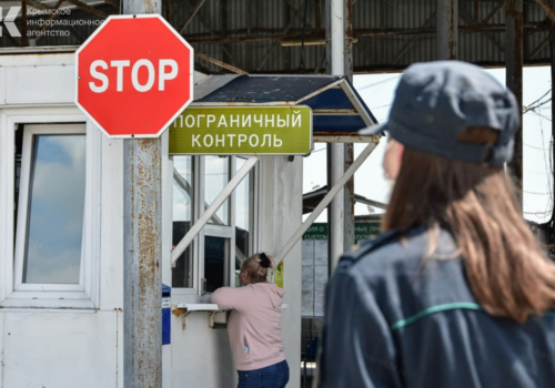 На границе с Крымом начали проводить экспресс-тестирование на ковид