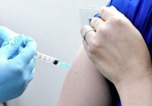 Феодосийский медицинский центр приглашает граждан на вакцинацию без предварительной записи