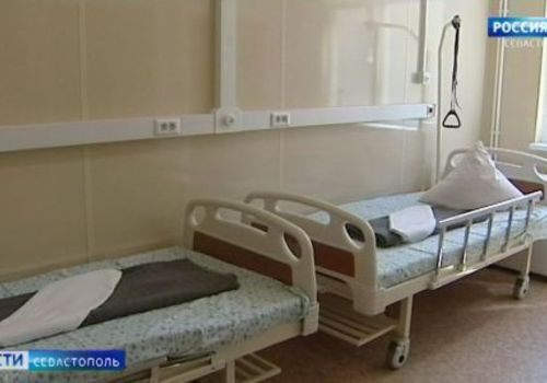 Власти Крыма увеличат коечный фонд для приёма пациентов, больных COVID-19