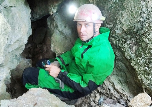 Наводнение в Крыму расчистило новые проходы в пещеры ВИДЕО