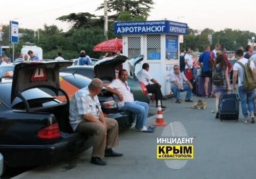 Почему таксисты в Крыму не берут заказы "за 150-200 рублей" - соцсети
