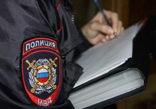 Прикрылся малышами: в Крыму арестовали мужчину, занимавшегося прокатом детских машинок