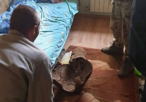 Крымчанин держал под кроватью частично сработавшую бомбу