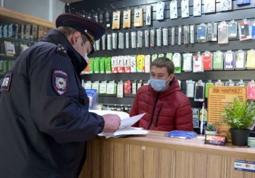 Антиковидные меры: в Евпатории проверяют торговые центры, магазины и общественные территории