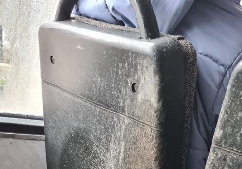Крымчане замерзли в дымящемся автобусе с неработающей печкой