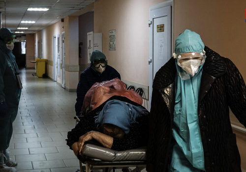 В Крыму за сутки выявили ещё 452 случая заболевания COVID-19