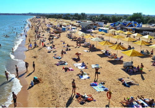 С 1 июня в Керчи открылось всего 4 пляжа