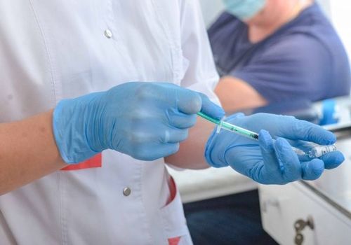 Жителей Крыма начнут вакцинировать от гриппа в сентябре