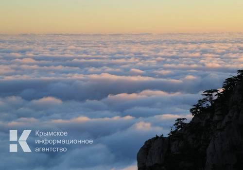 На вершине горы Ай-Петри установили самые большие качели в России
