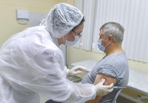 Как будут работать больницы и поликлиники Крыма в новогодние каникулы