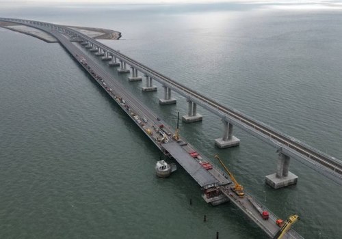 Движение на Крымском мосту перекроют на полдня в субботу