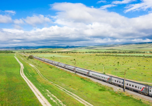 «Гранд Сервис Экспресс» объявил о запуске дополнительного поезда из Москвы в Крым