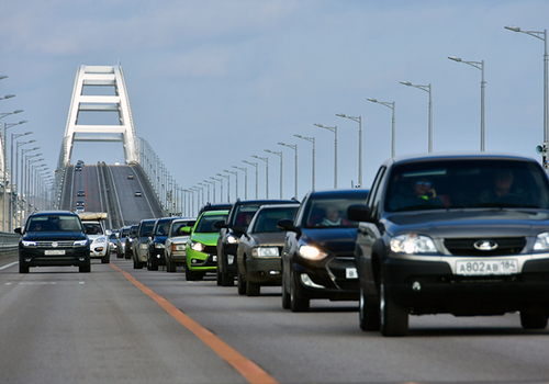 Сократилось время ожидания при въезде на Крымский мост